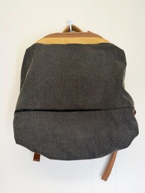 Côte et Ciel Canvas Backpack in Charcoal and Mustard